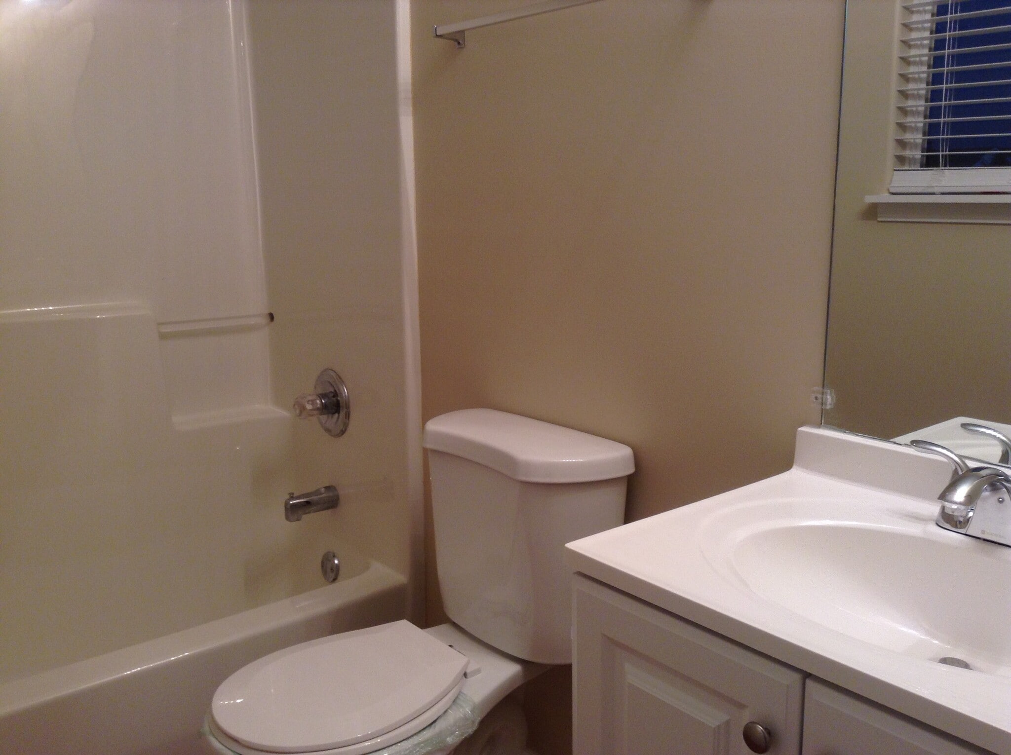 Building Photo - 7003 Pyramid Dr