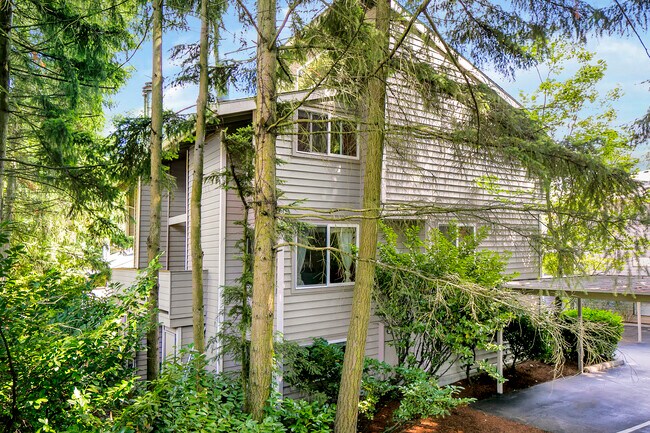 Building Photo - 3005 127th Plz SE