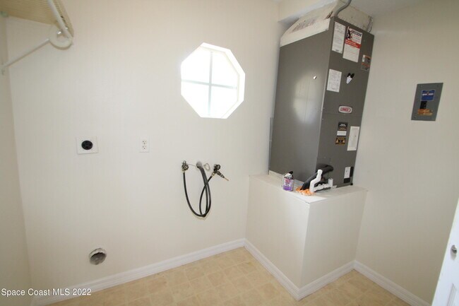 Building Photo - 1738 Loquat Ct NW