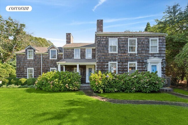 Primary Photo - 20 Quogue St