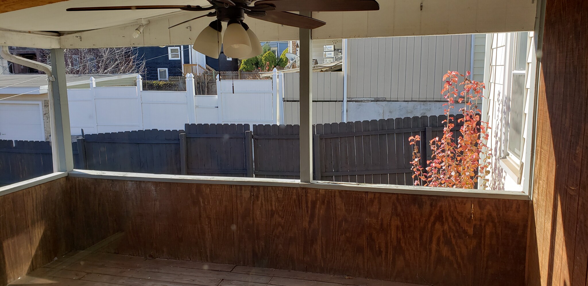 Covered rear deck - 910 Spring Garden St