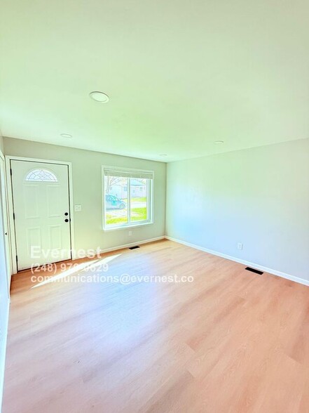 Building Photo - 20931 Vermander Ave