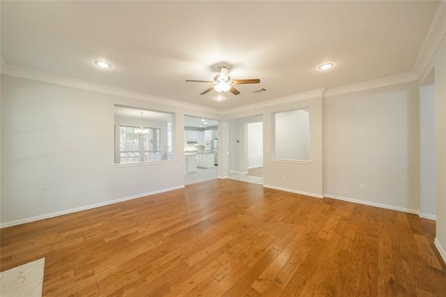 Building Photo - 2616 Barrington Dr