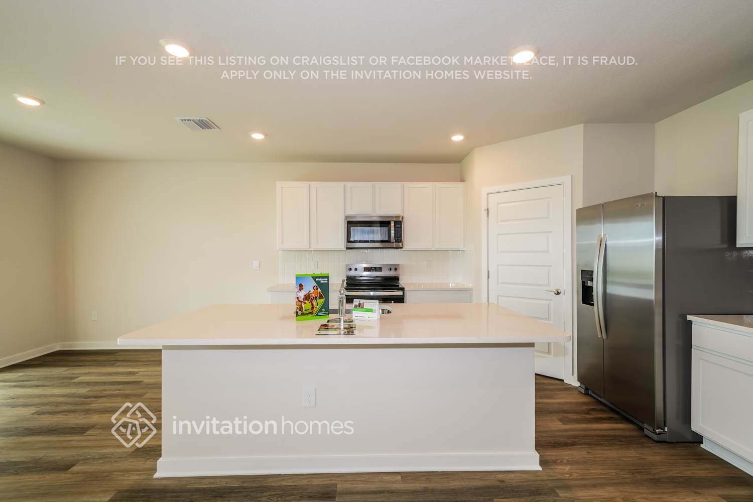 Building Photo - 18307 Wheathouse Pl