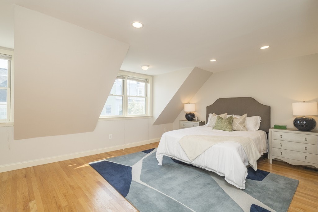 Building Photo - 40 Eutaw St