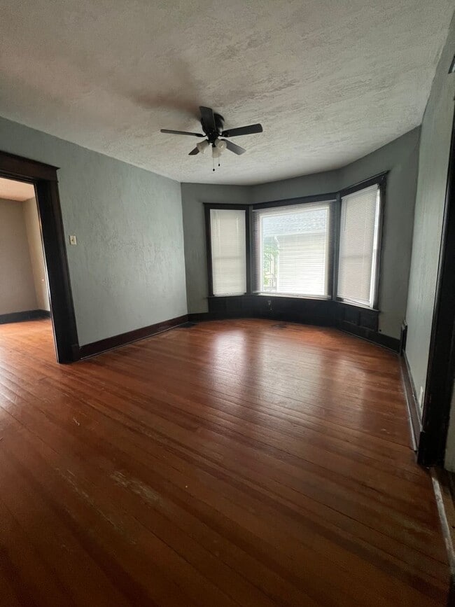 Building Photo - 1515/1515 1/2 Arlington Avenue