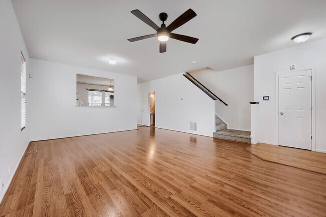 Building Photo - 2175 Squawbush Ridge Grove