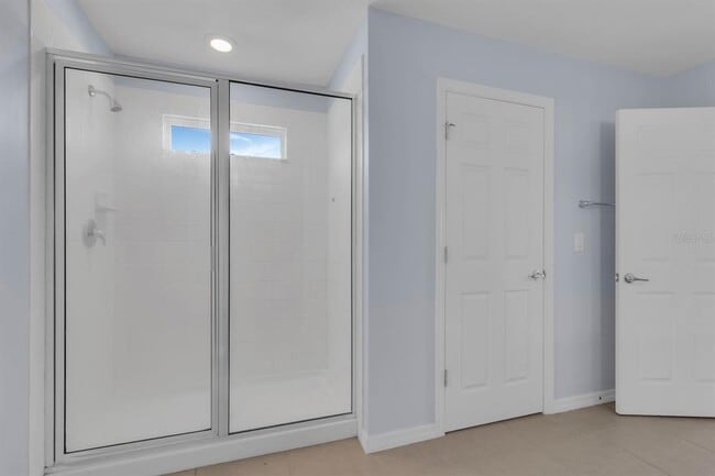 Building Photo - 2437 Addison Creek Dr