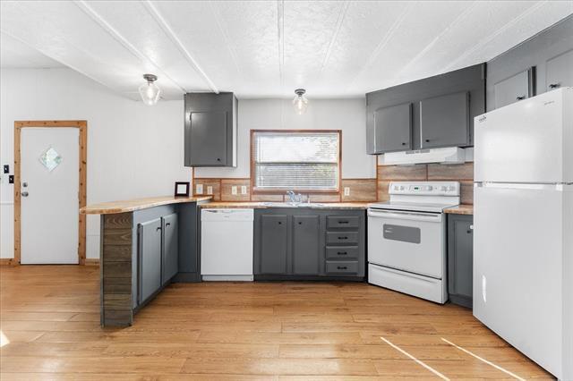 Primary Photo - 3818 Co Rd 826