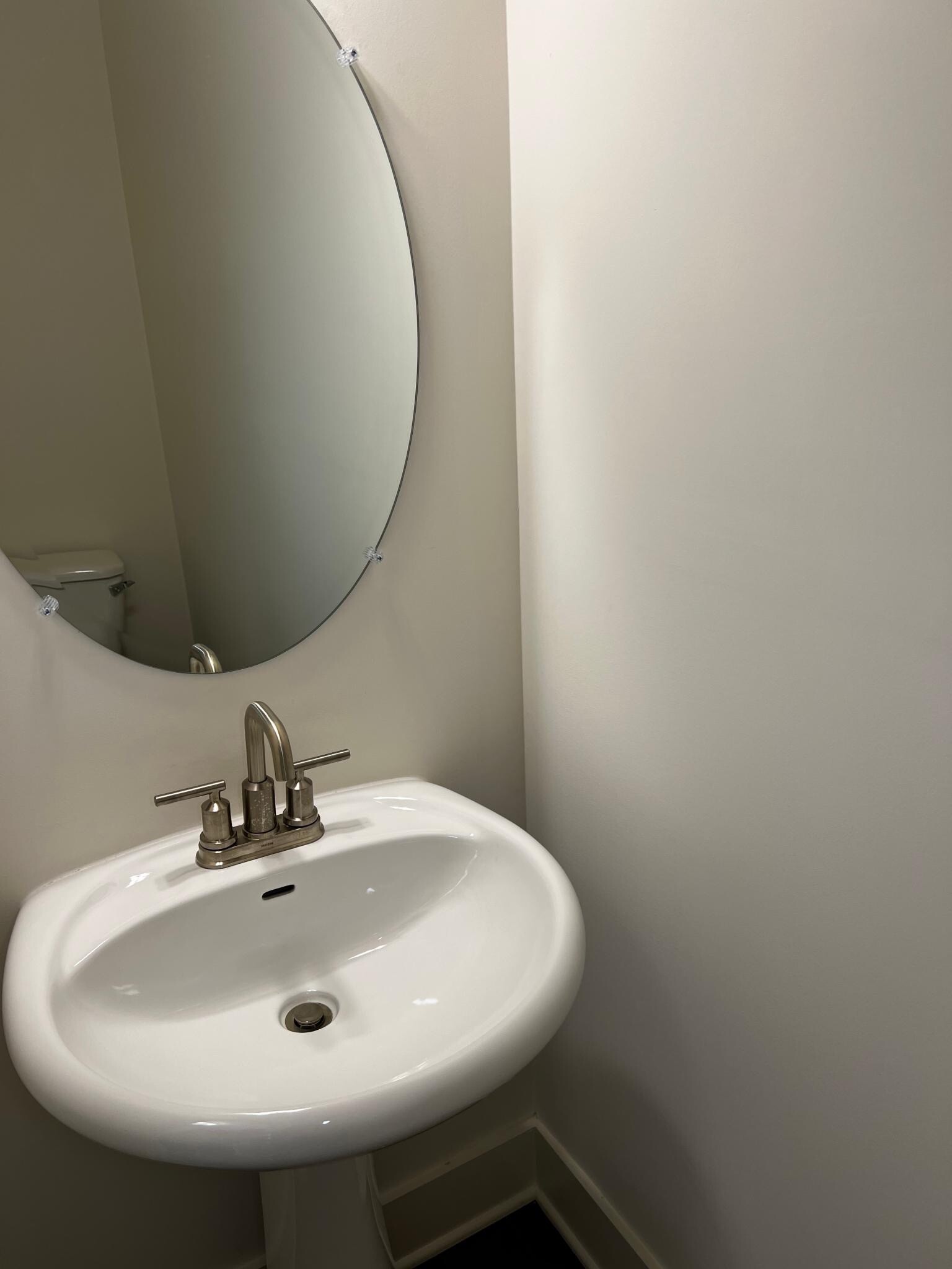 Half bath - 6440 Scudders Dr