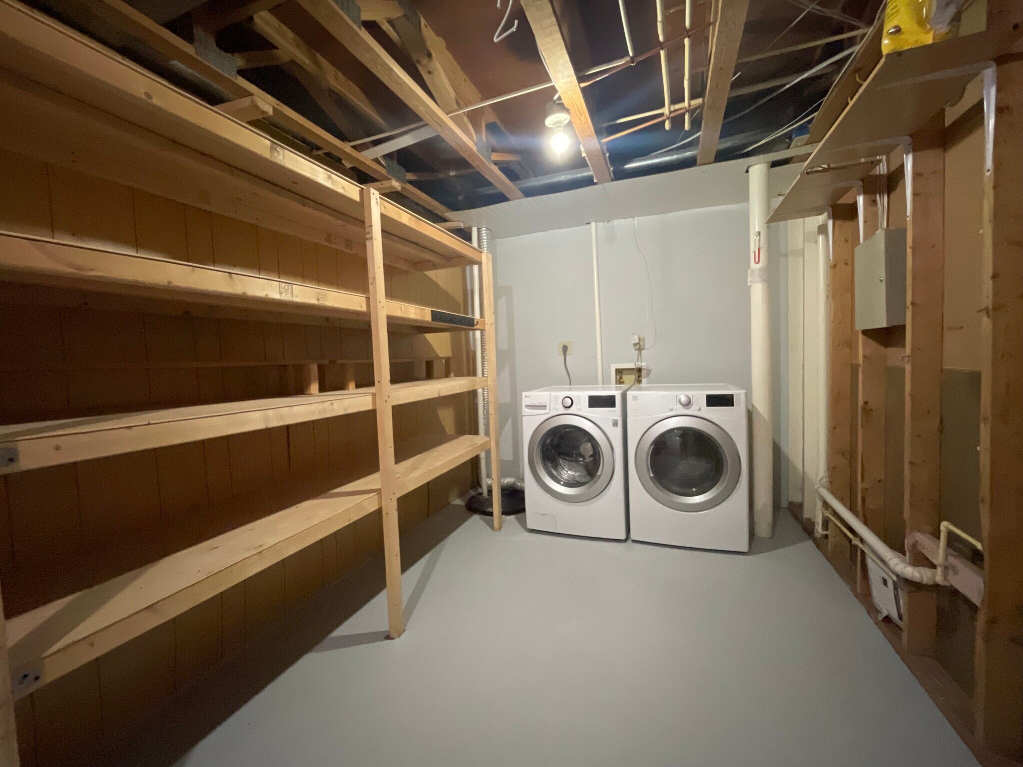 Building Photo - 6802 Cottingham Ln