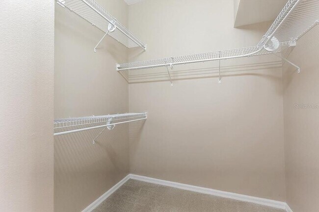 Building Photo - 6214 Warbler Ln