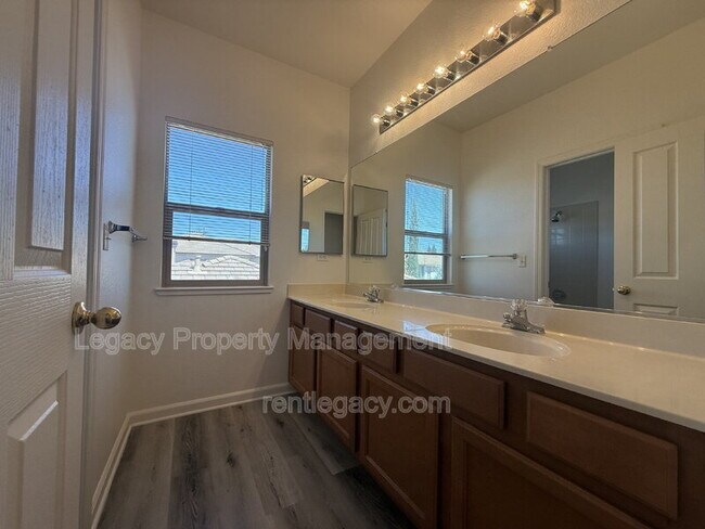 Building Photo - 4312 Accordion Wy