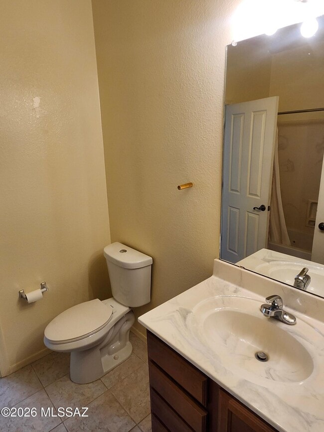 Building Photo - 4258 E Wading Pond Dr