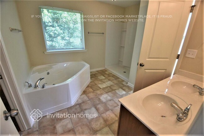 Building Photo - 4251 Henry Ridge Ct