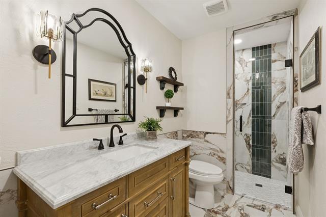 Building Photo - 7408 Golf Club Dr