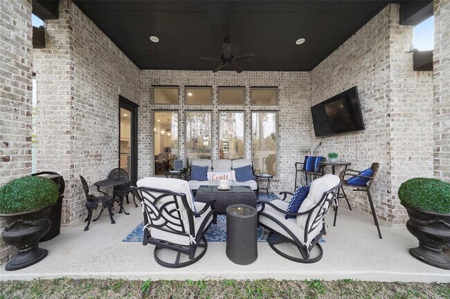 Building Photo - 706 Carina Gaze Ct