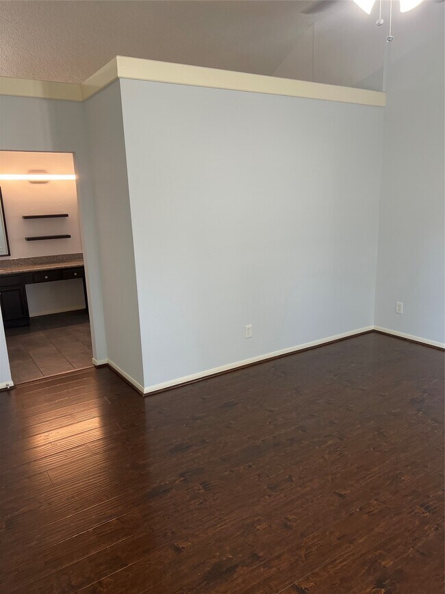 Building Photo - 10018 Storm Meadow Dr