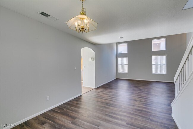 Building Photo - 7809 Calico Flower Ave