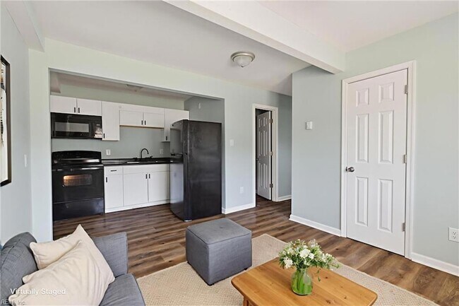 Building Photo - 200 Pullman Ave