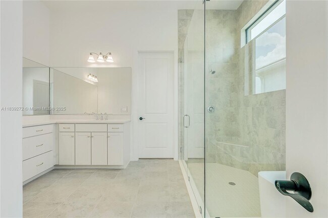 Building Photo - 9512 St Germain Dr