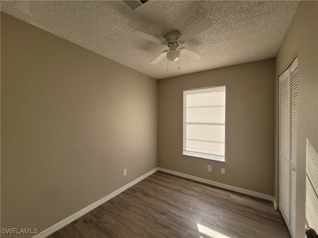 Building Photo - 5453 Avenue E