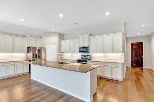 Building Photo - 18102 Humber River Ln