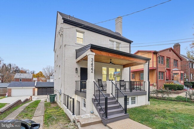 Building Photo - 3422 Pennsylvania Ave. SE