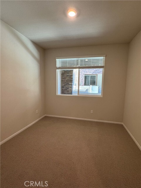 Building Photo - 1577 Stratus Dr