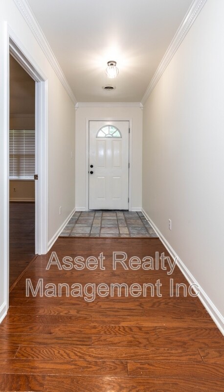 Building Photo - 1315 Lucy Way