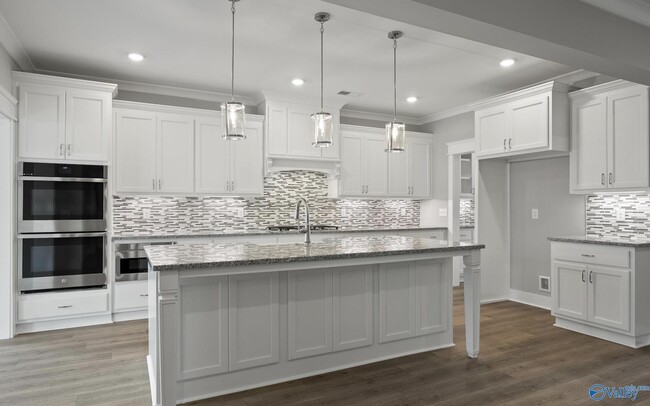 Building Photo - 8105 Goose Ridge Dr SE