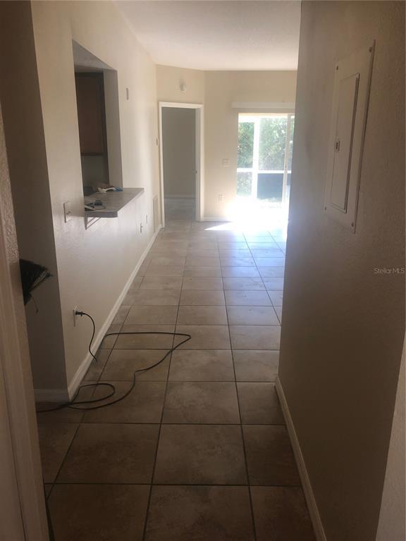 Building Photo - 9619 Lakedale Way