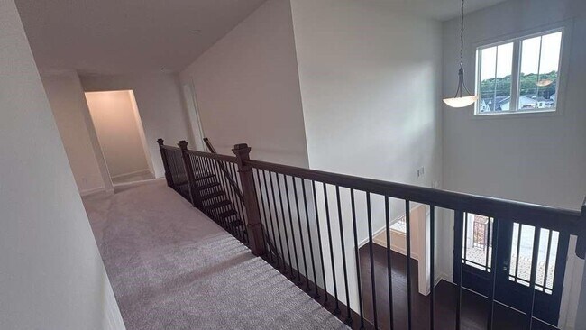 Building Photo - 5365 Travers Ln