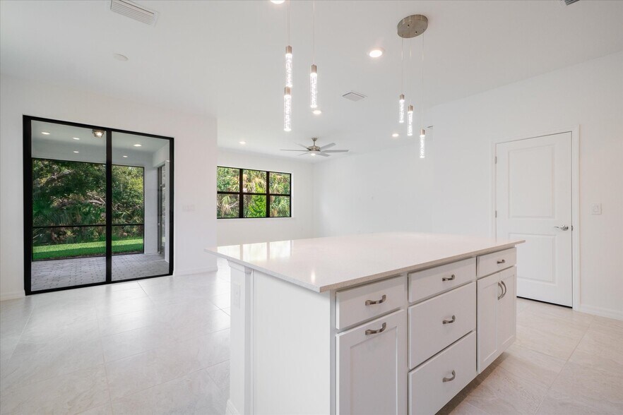 Building Photo - 2357 Gabel Oak Dr