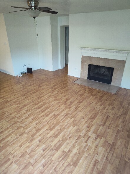 Building Photo - 4838 Lazy Timbers Dr