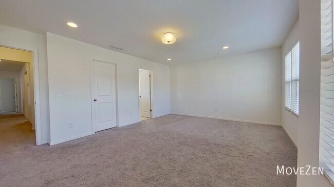 Building Photo - 116 Summerfield Ct