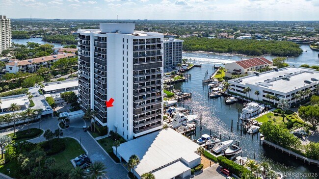 Building Photo - 4748 S Ocean Blvd
