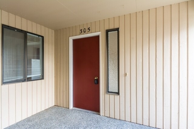 Building Photo - 1199 SE 9th Ave