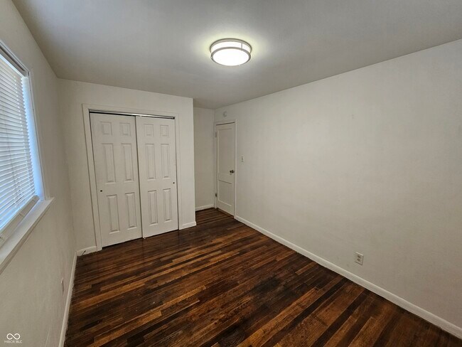 Building Photo - 2036 Calhoun St