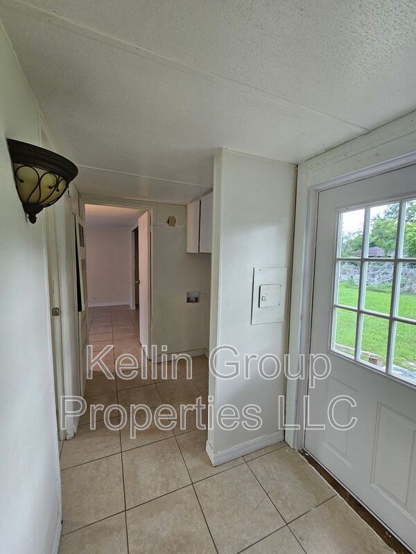 Building Photo - 2511 Futch Rd