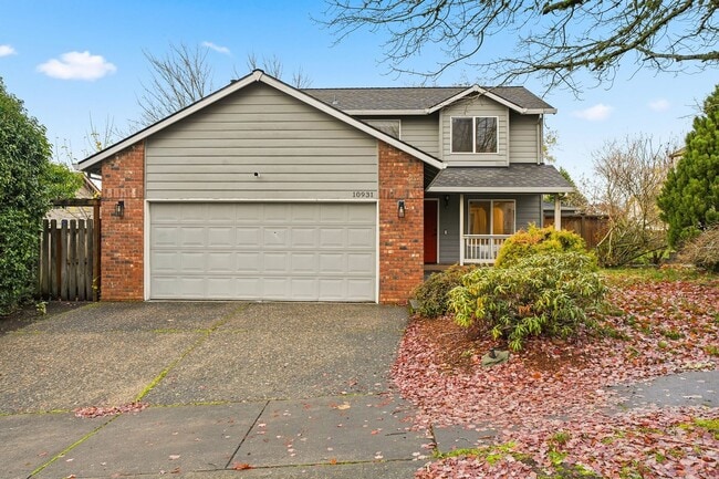 Building Photo - 10931 SE Henderson Dr