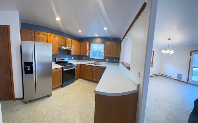 Building Photo - 1139 Laurel Ct