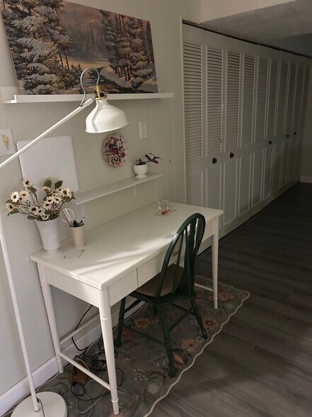 Building Photo - 3178 Ridge Rd