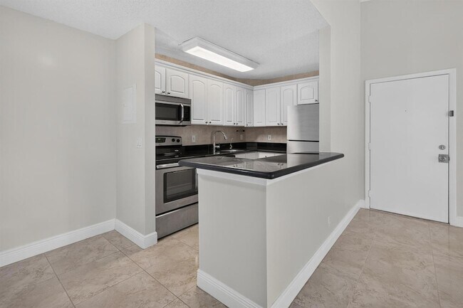 Building Photo - 10765 Cleary Blvd