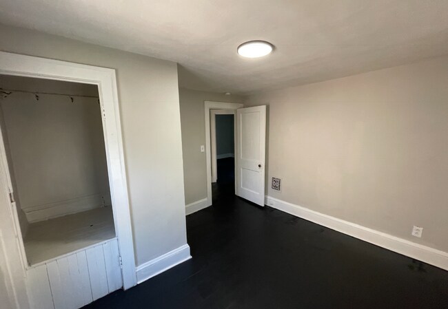 Building Photo - SECTION 8 and EDEN Accepted!! Spacious Newly Renovated 3 Br Home!