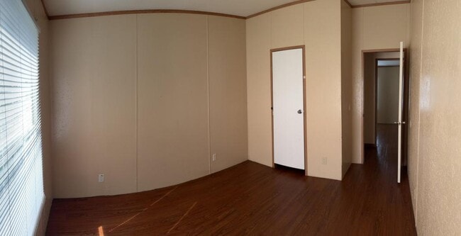 Building Photo - 17822 S Bryant Rd