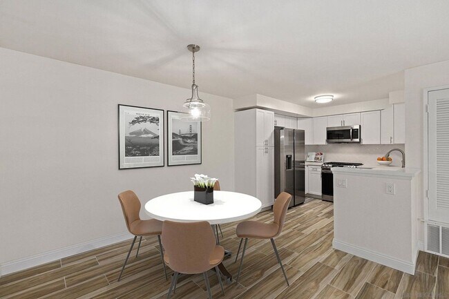 Building Photo - 12291 Carmel Vista Rd