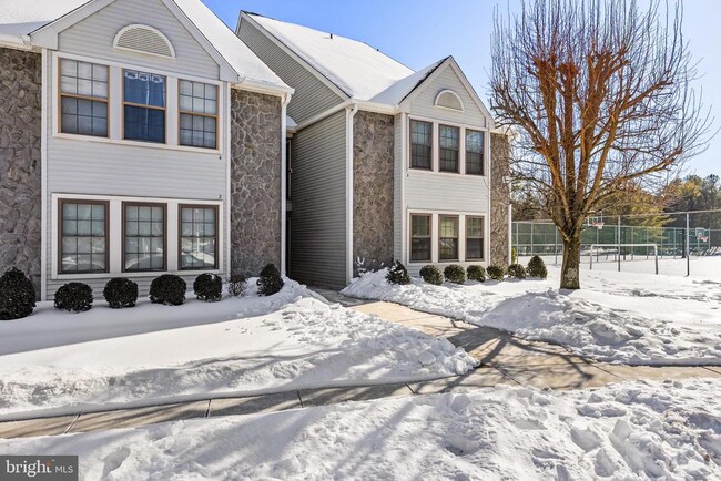 Building Photo - 1 Bridgewater Dr