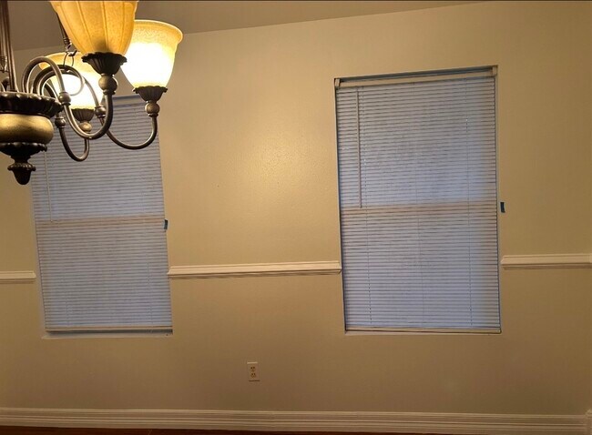 Building Photo - 12618 Roxdale Ridge Dr