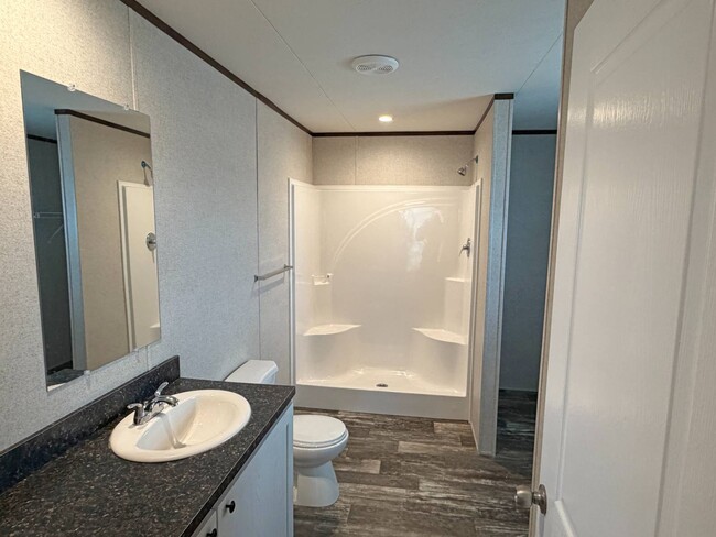 Building Photo - 781 W Walcott Rd